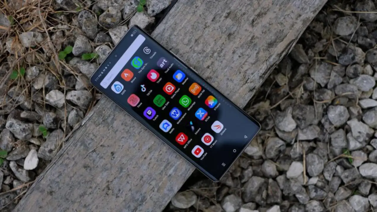 Infinix Note 40 Pro — 300,000 د.ع