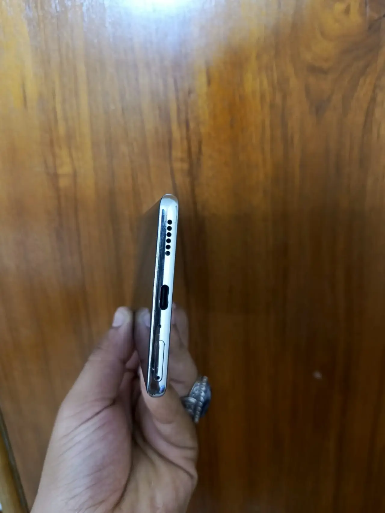 Tecno Camon 40 Pro 4G — 350,000 د.ع