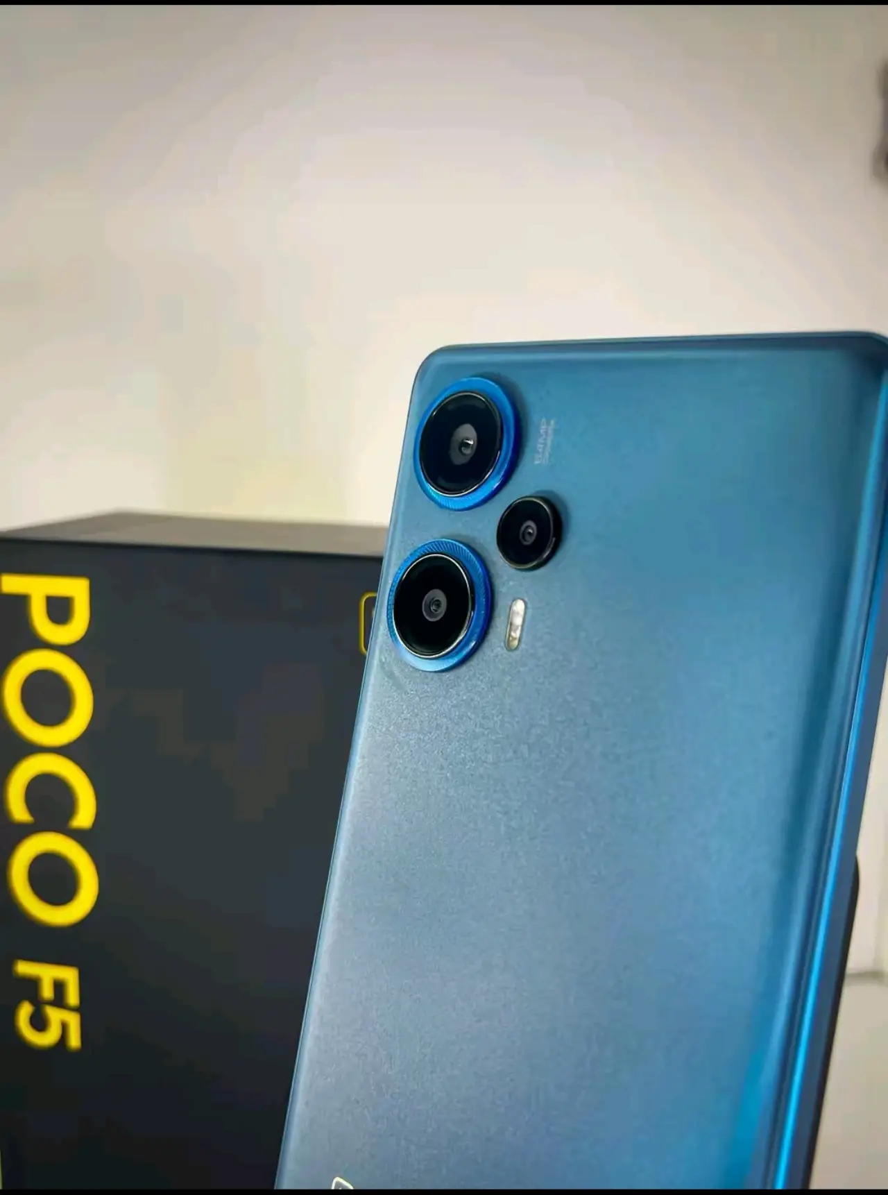 POCO F5 — 300,000 د.ع