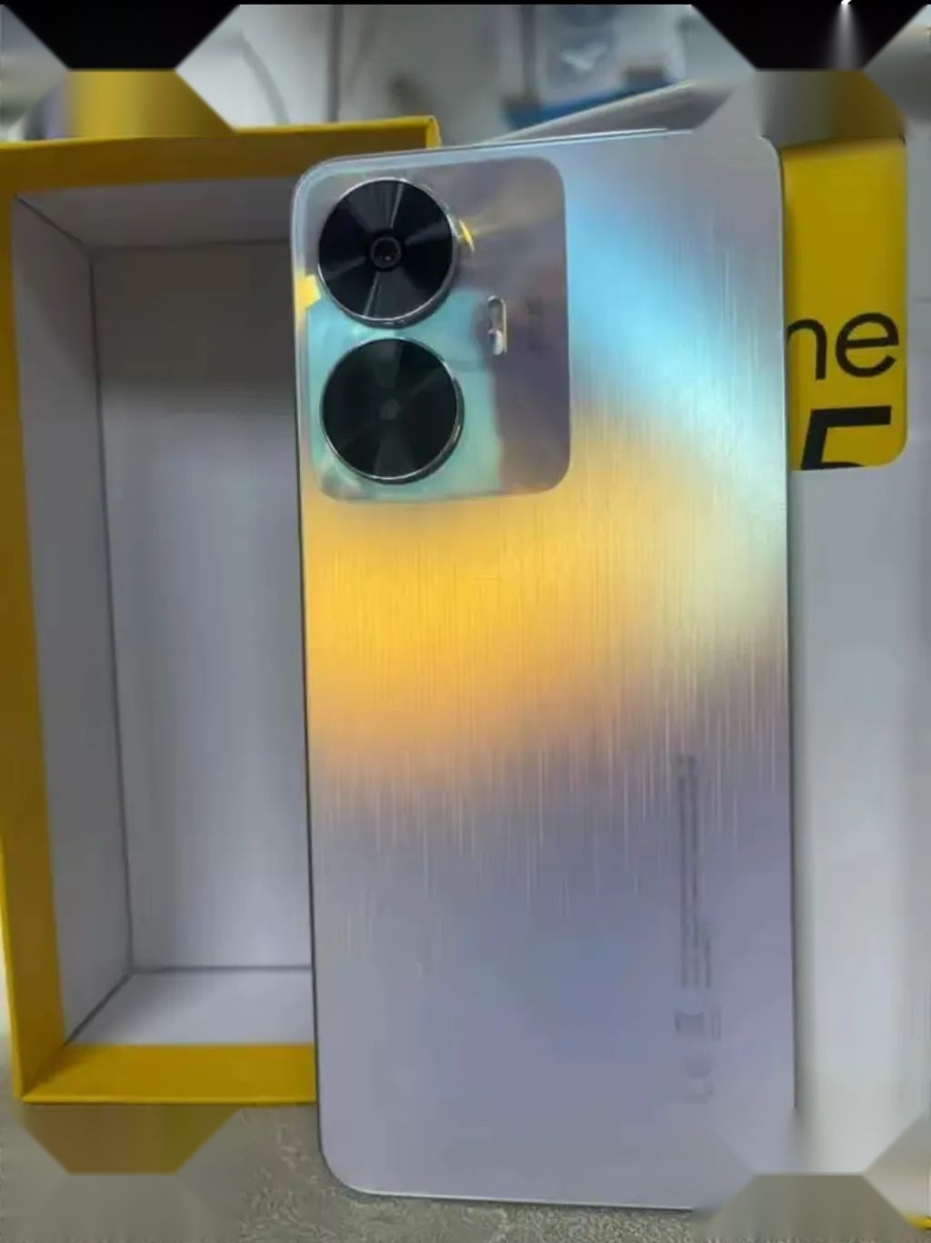 Realme C55 — 200,000 د.ع