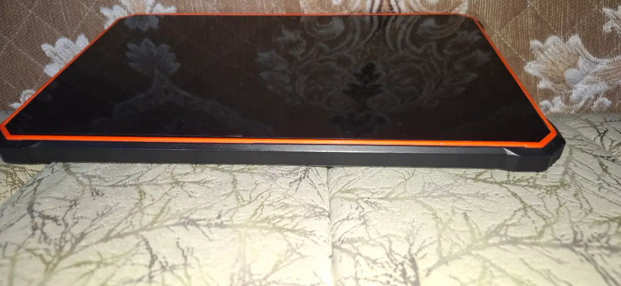 Blackview Active 8 Pro — 300,000 د.ع