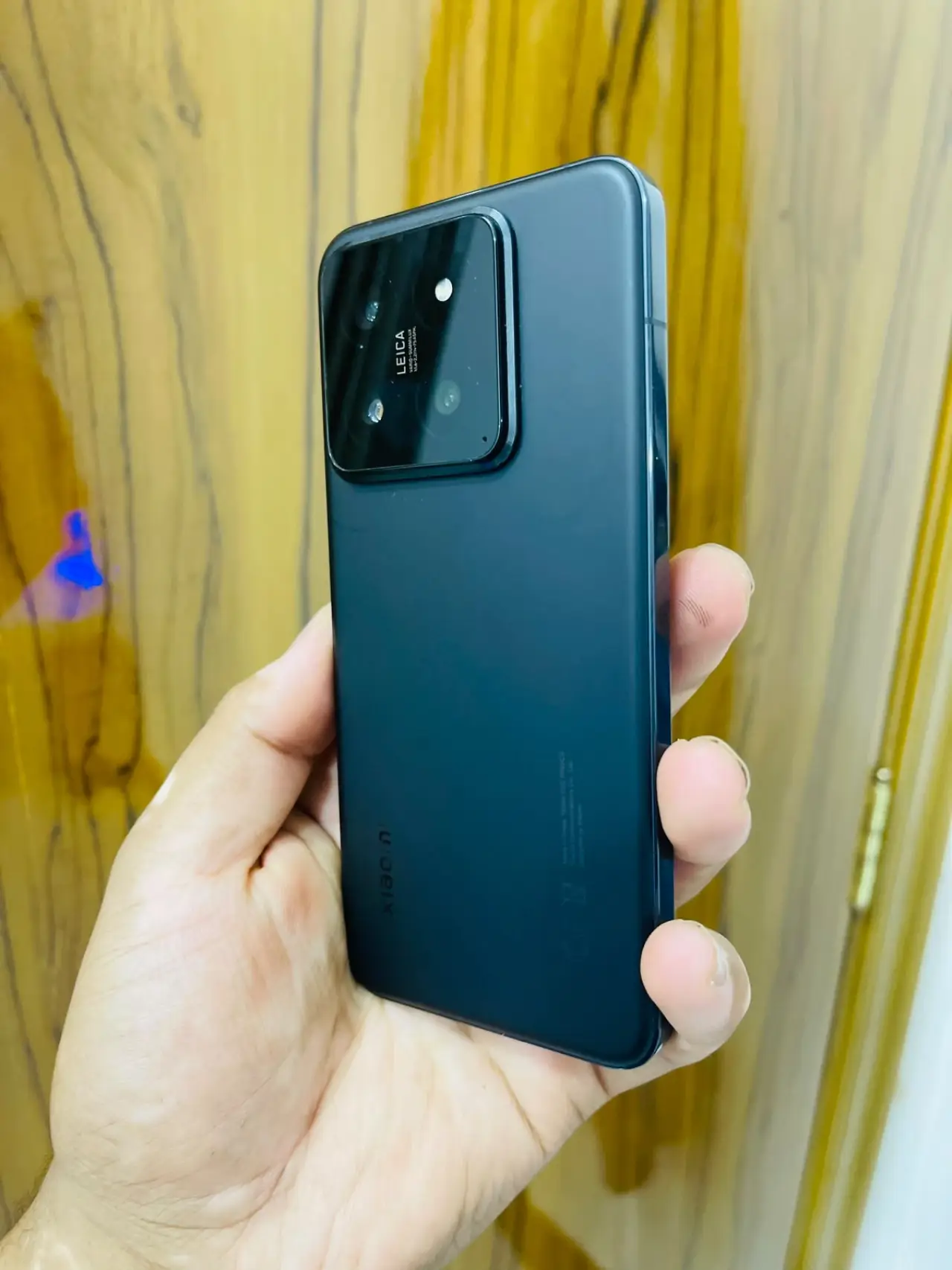 Xiaomi 14 — 550,000 د.ع