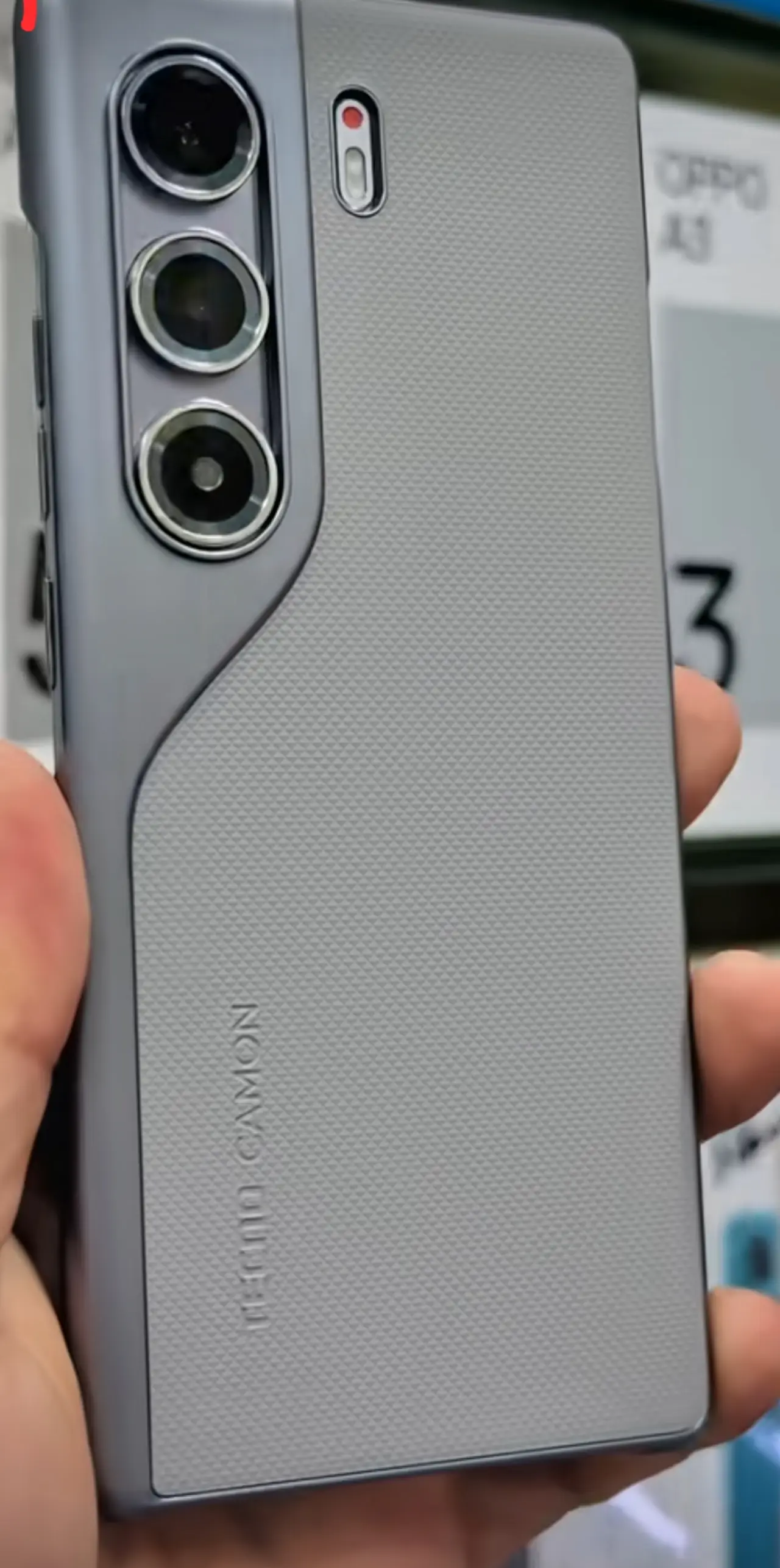 Tecno Camon 40 Pro 5G — 300,000 د.ع