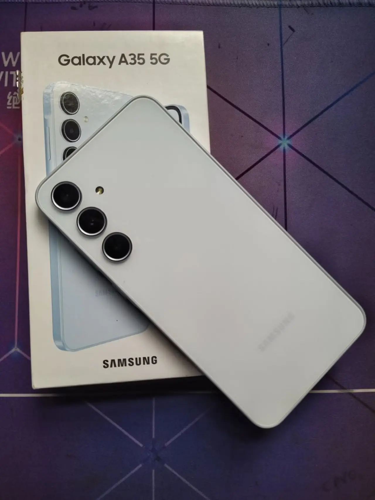 Samsung Galaxy A35 — 300,000 د.ع