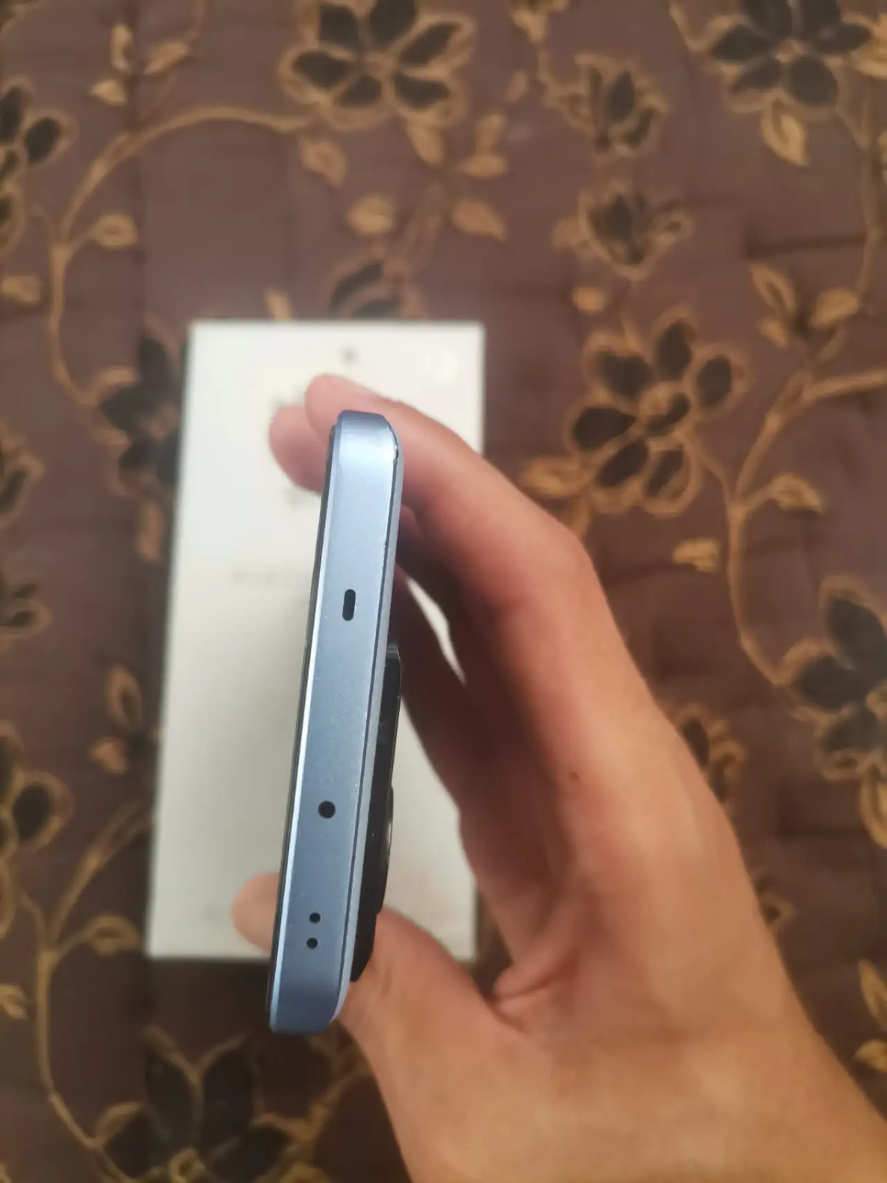 Xiaomi 13T — 270,000 د.ع