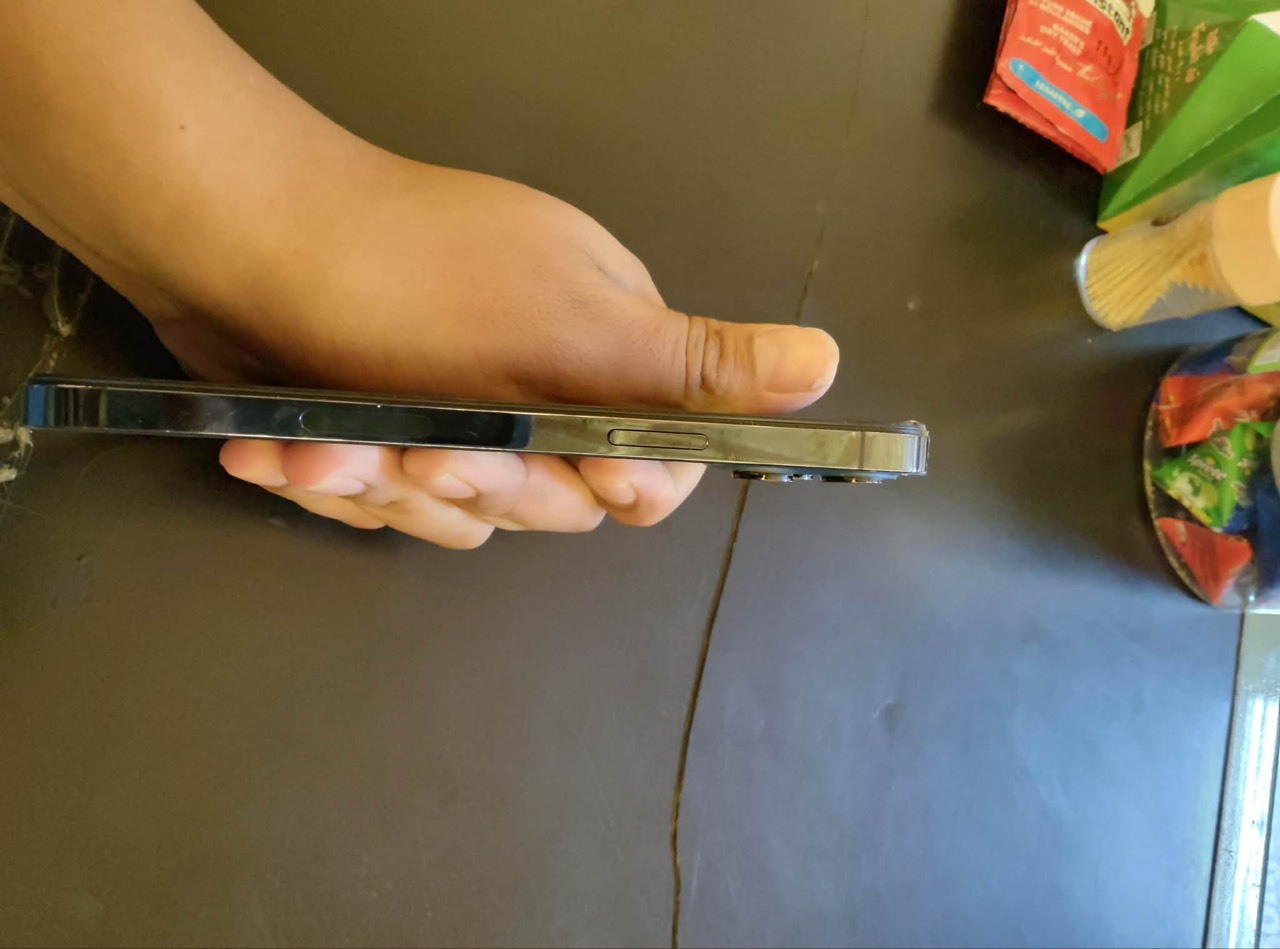 Apple iPhone 12 Pro Max — 275,000 د.ع