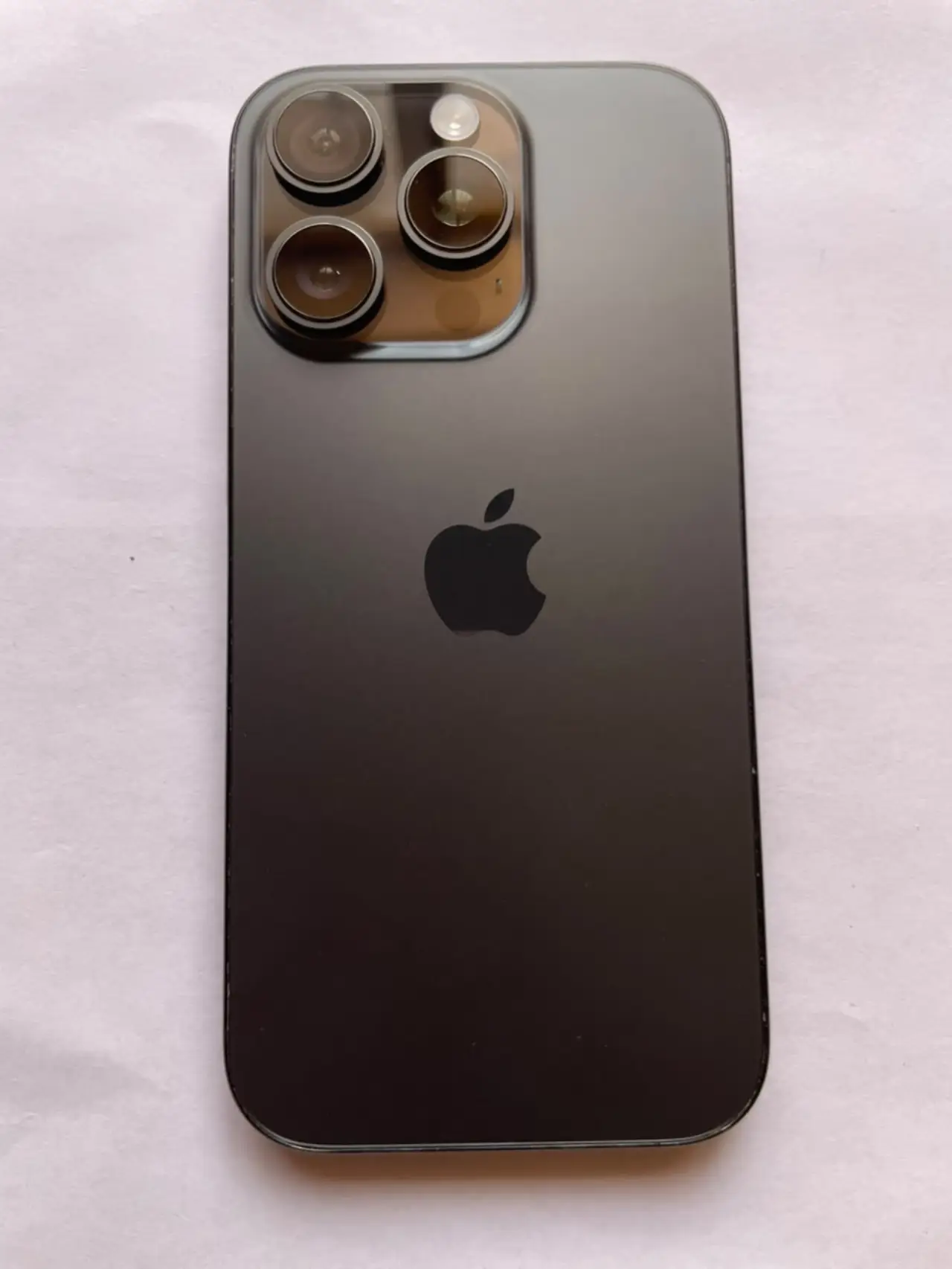 Apple iPhone 16 Pro — 850,000 د.ع