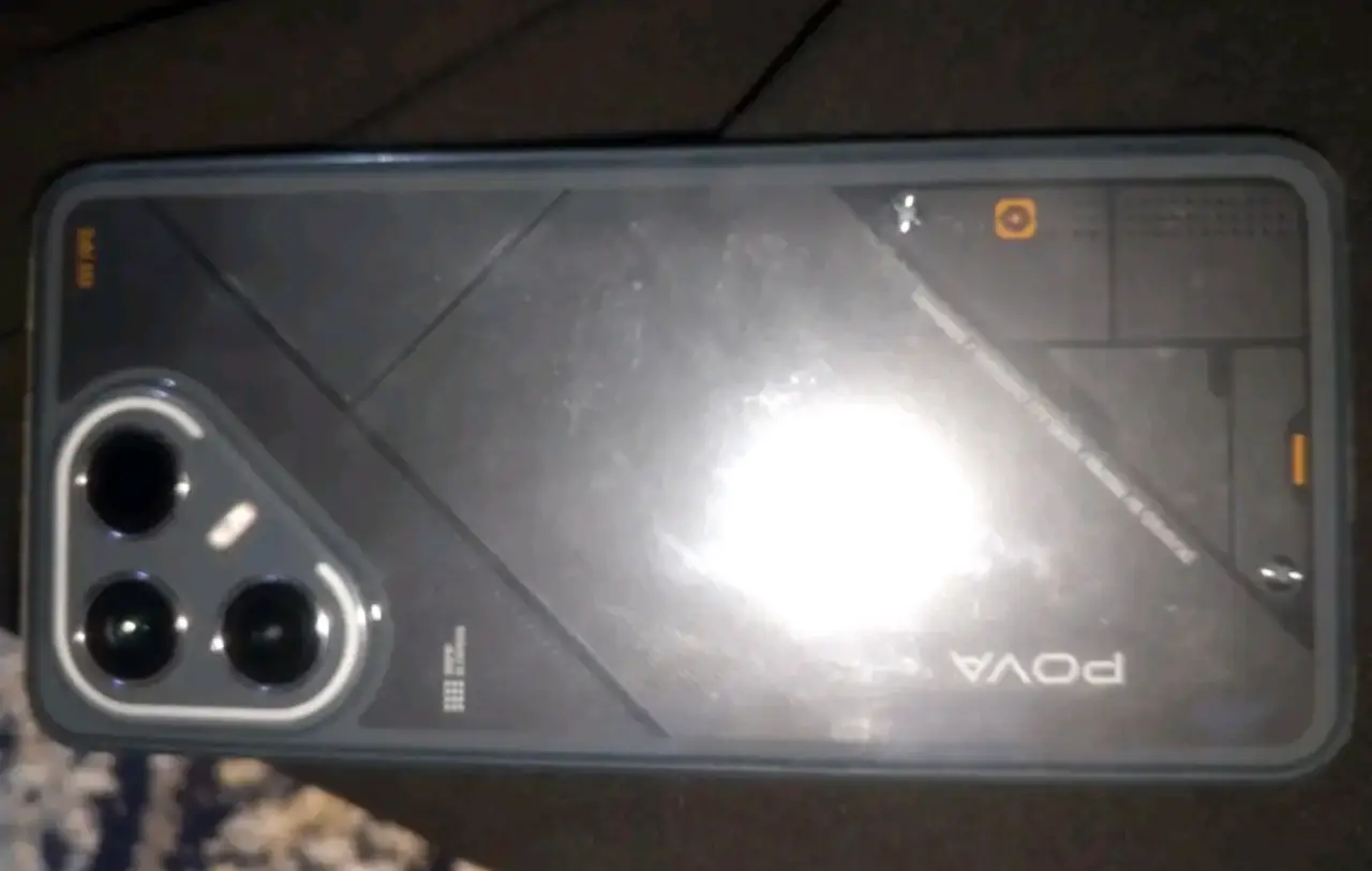 Tecno Pova 7 Ultra 5G — 400,000 د.ع