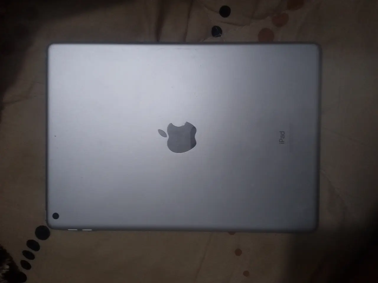 Apple iPad 9 — 375,000 د.ع