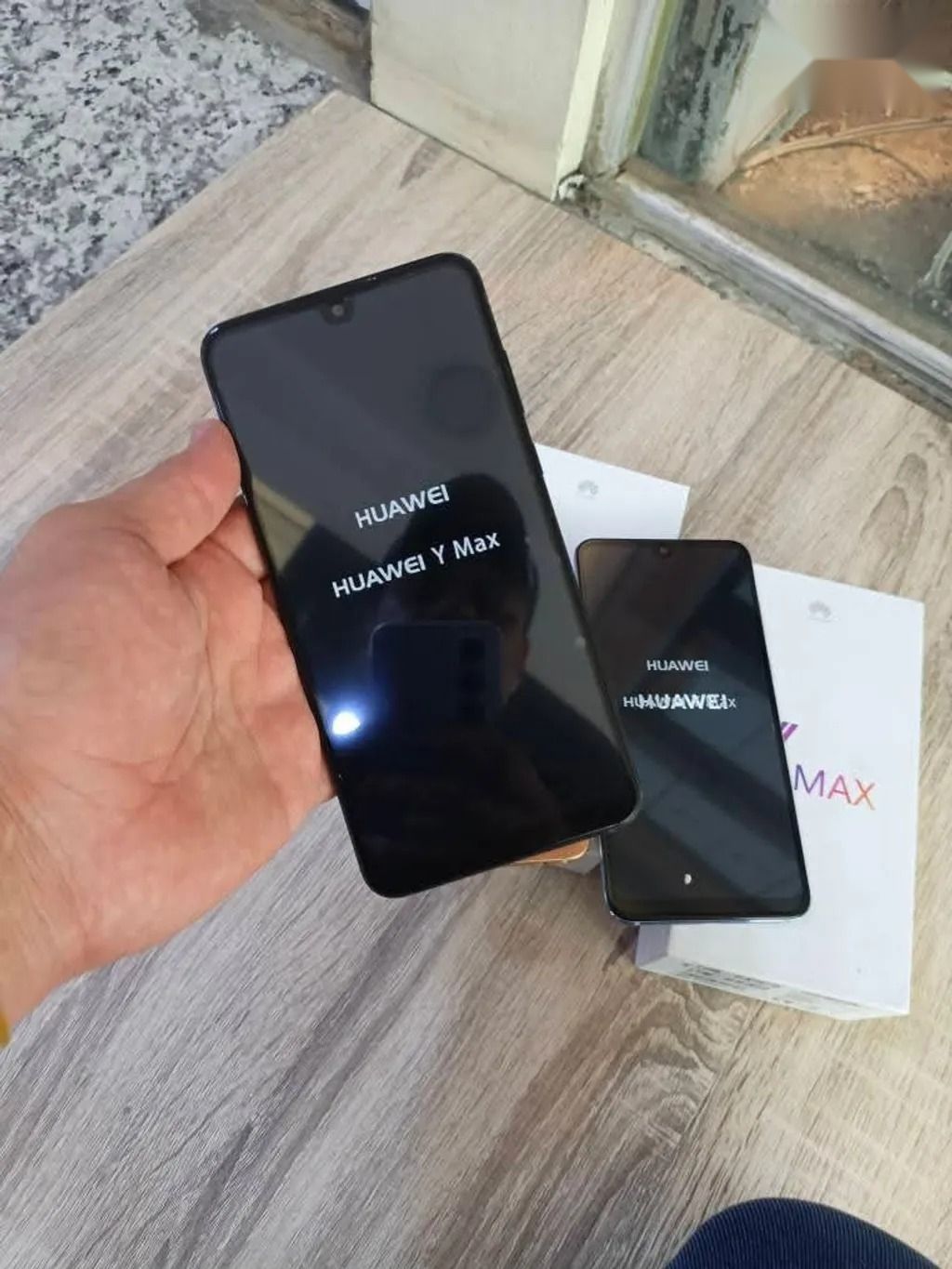 Huawei Y Max — 110,000 د.ع