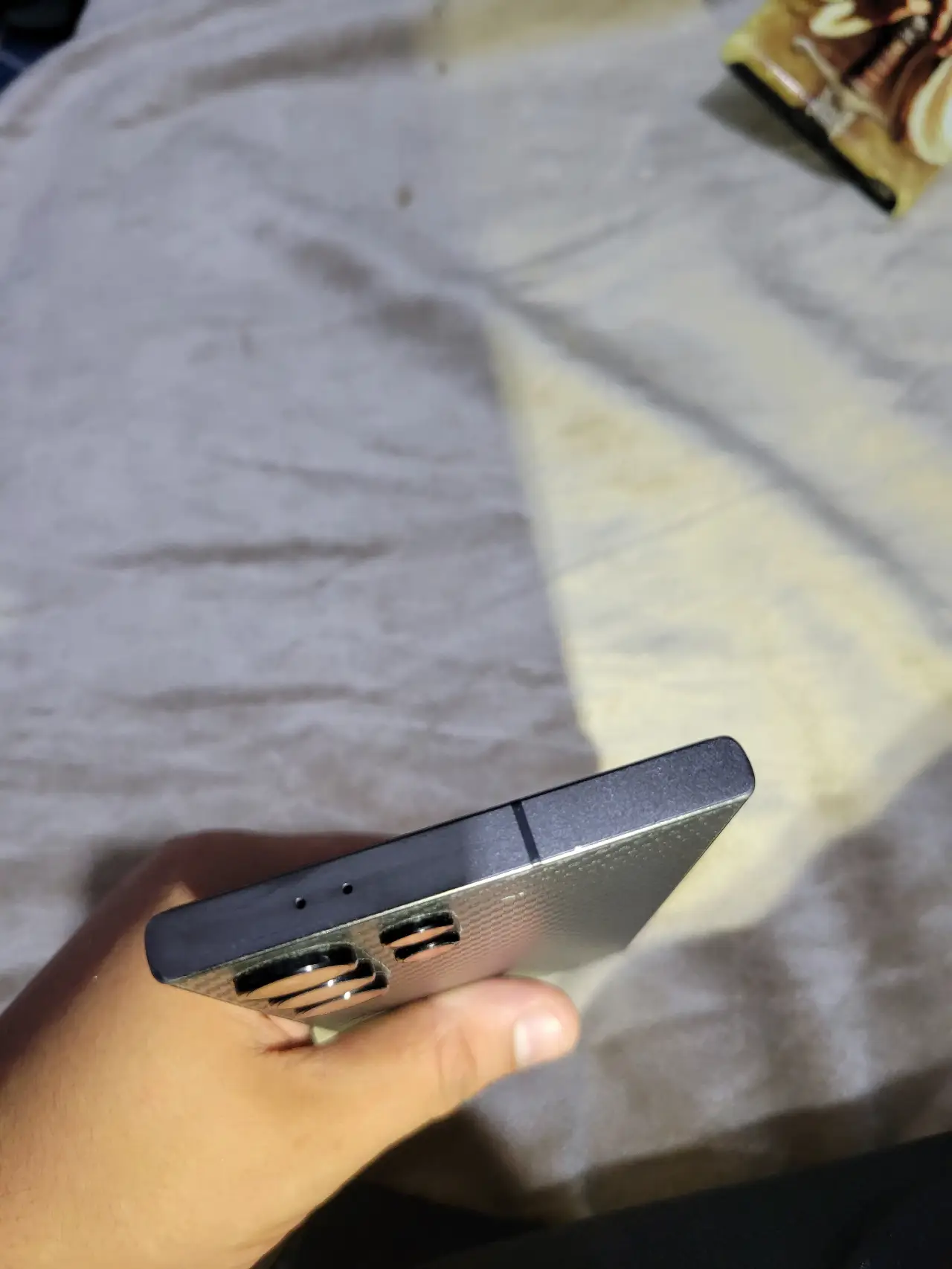 Samsung Galaxy S24 Ultra — 850,000 د.ع
