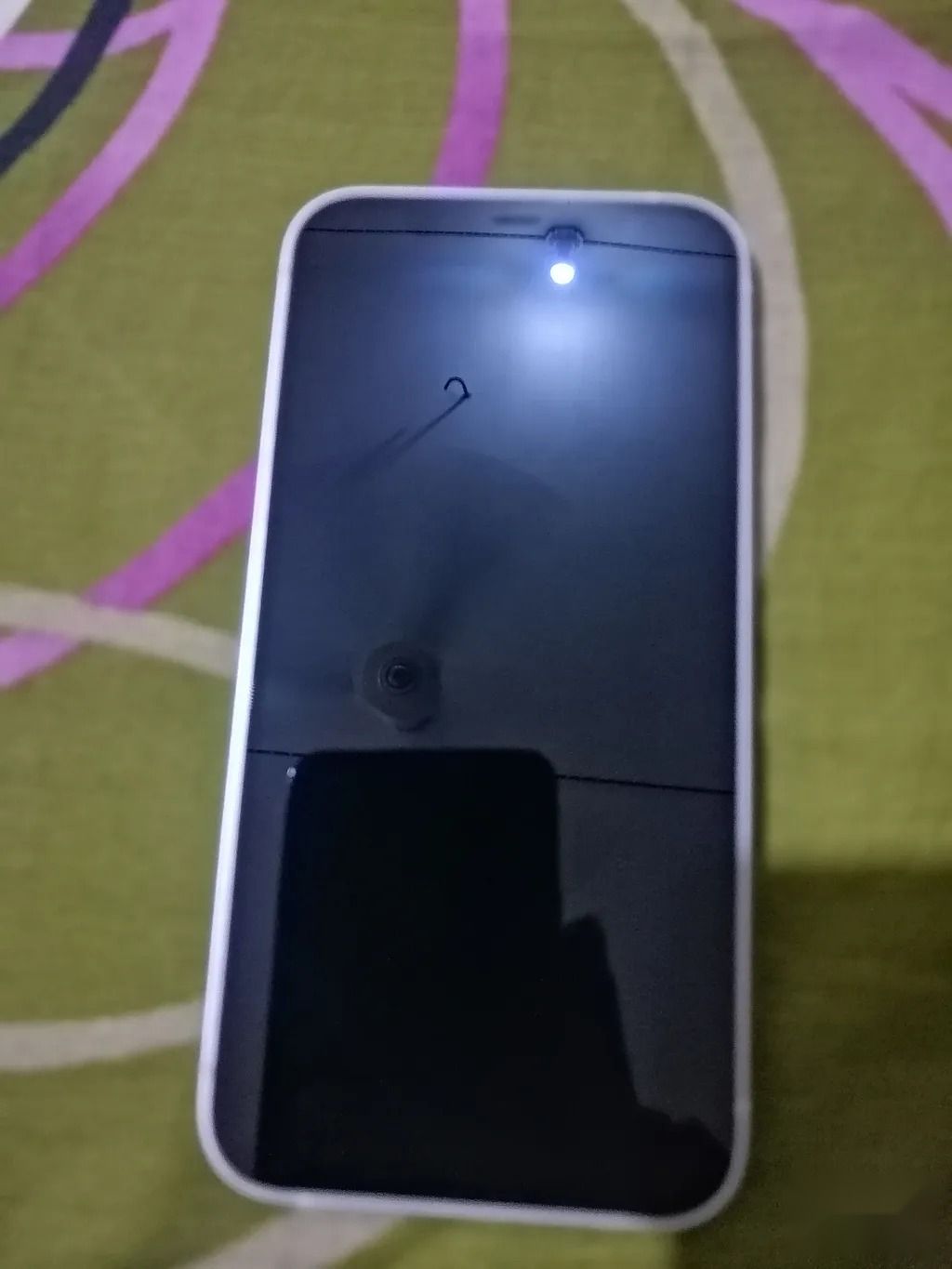 Apple iPhone 12 — 350,000 د.ع