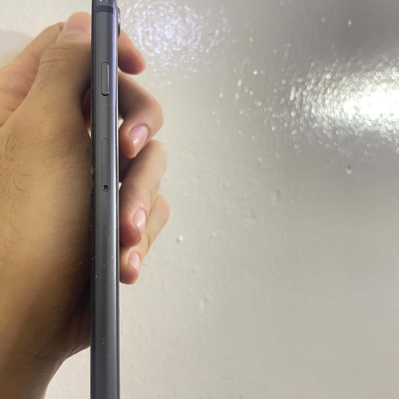 Apple iPhone 8 — 95,000 د.ع