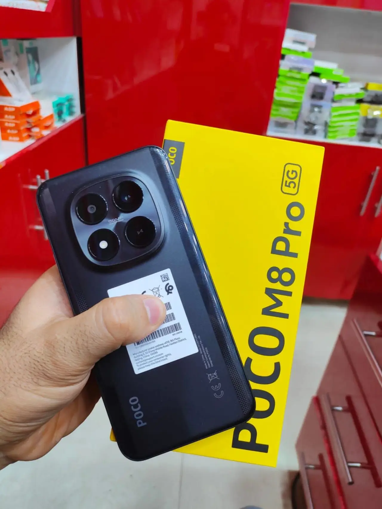 POCO M8 Pro 5G — 360,000 د.ع