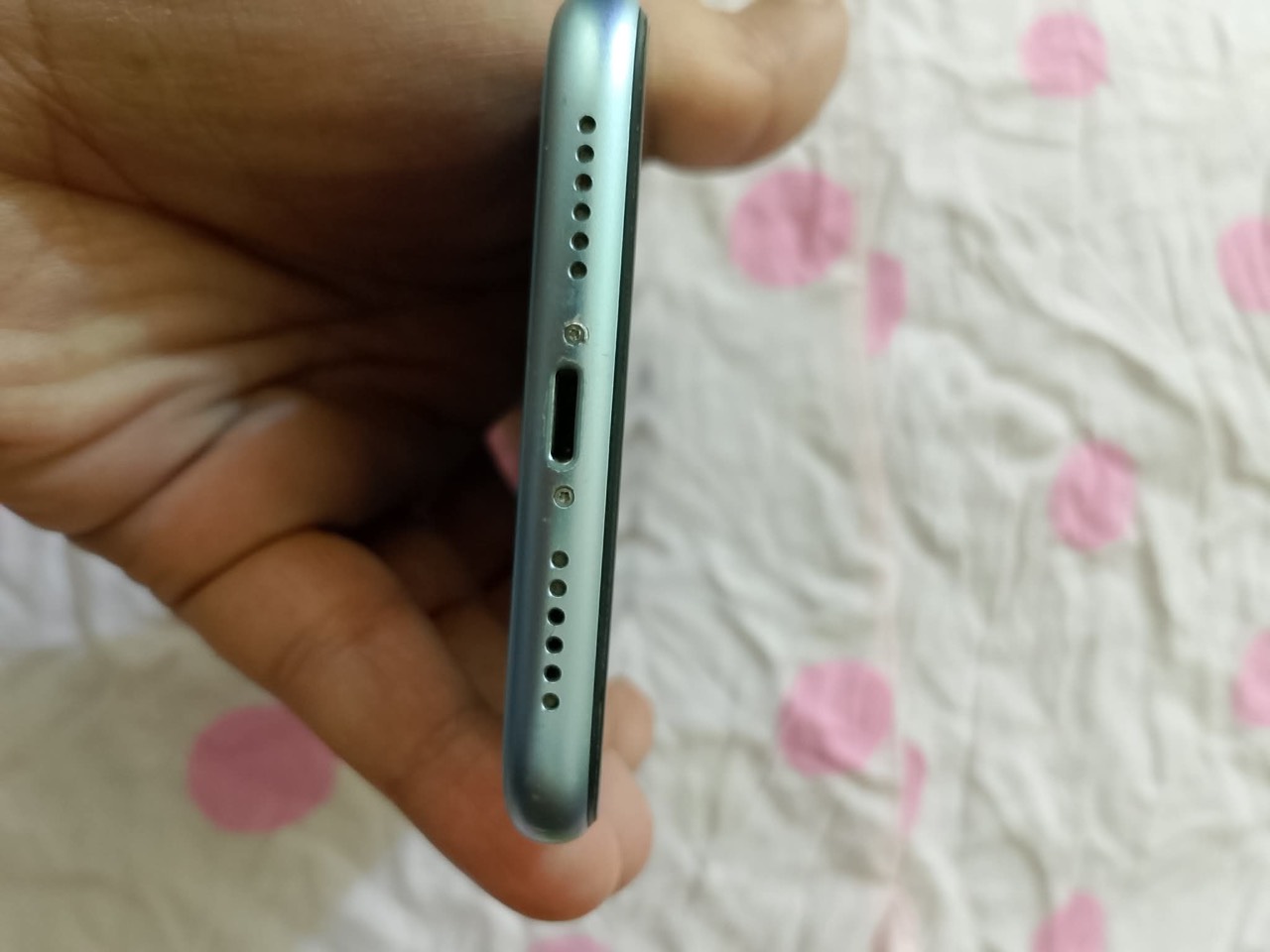 Apple iPhone XR — 150,000 د.ع