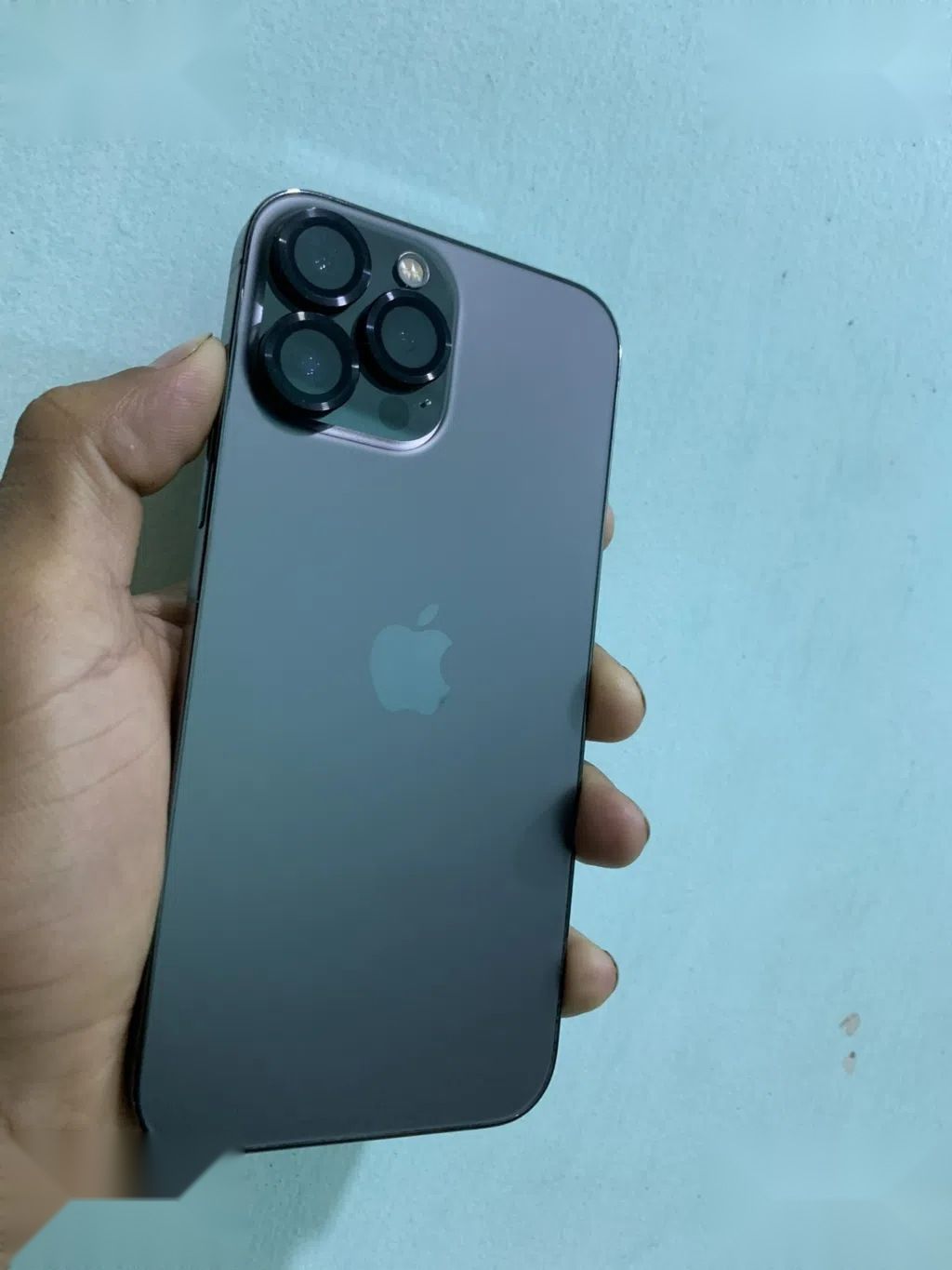 Apple iPhone 13 Pro Max — 625,000 د.ع
