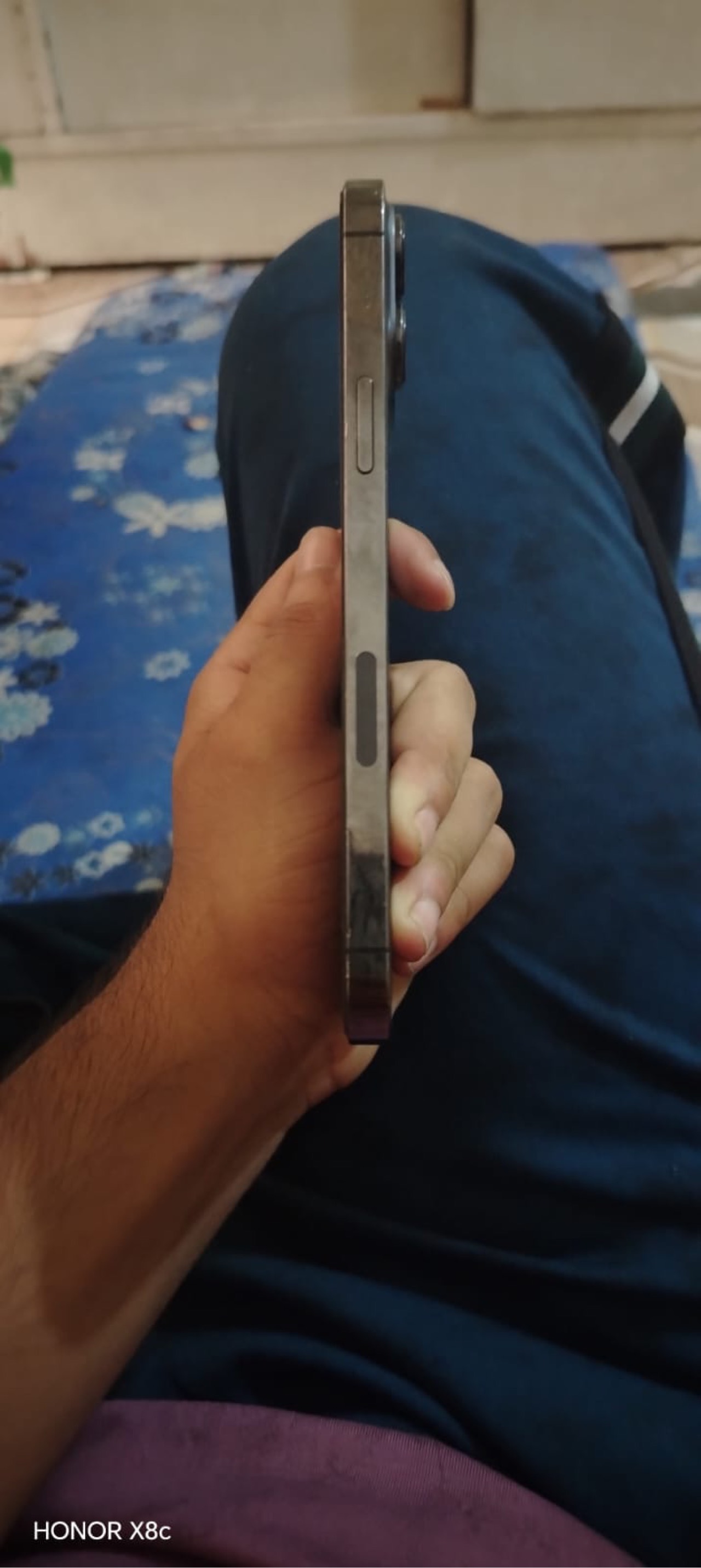 Apple iPhone 13 Pro Max — 550,000 د.ع