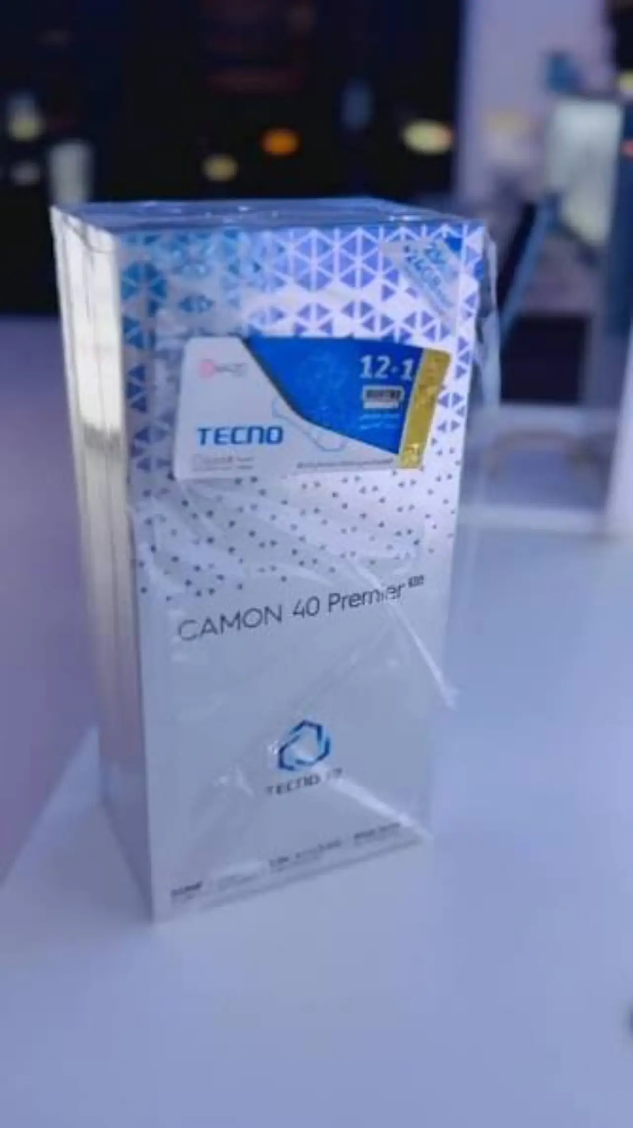 Tecno Camon 40 Premier — 500,000 د.ع