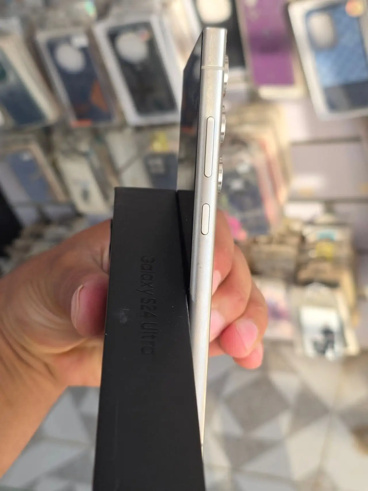 Samsung Galaxy S24 — 1,100,000 د.ع