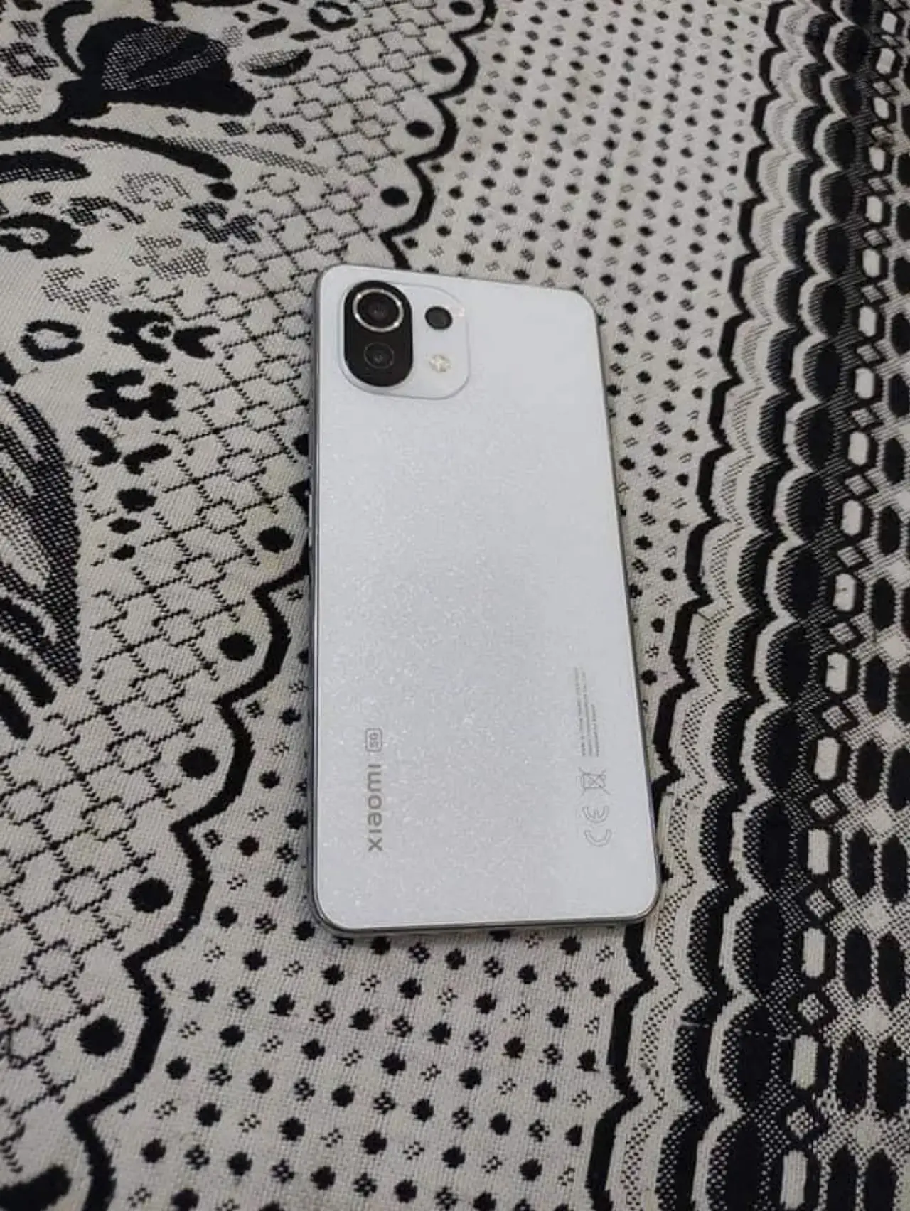 Xiaomi Mi 11 Lite — 250,000 د.ع