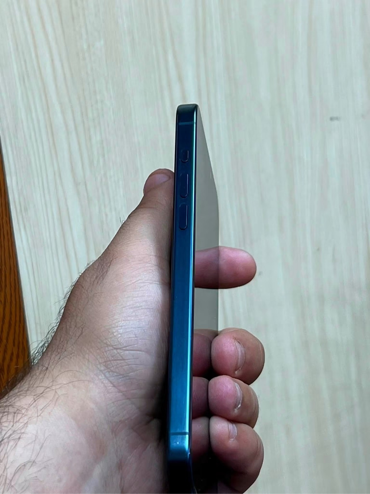 Apple 15pro max — 925,000 د.ع
