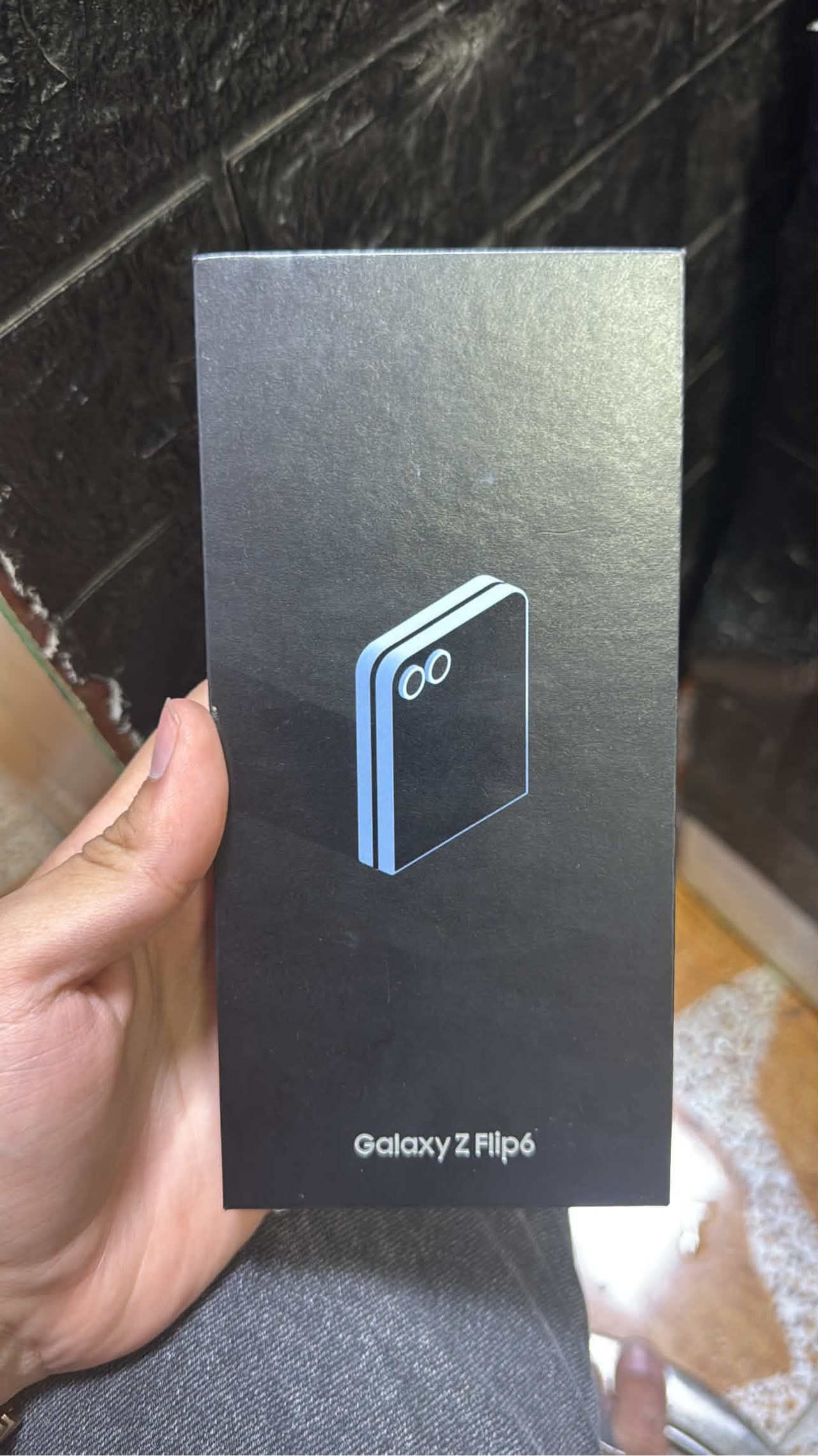 Samsung Galaxy Z Flip 6 — 650,000 د.ع