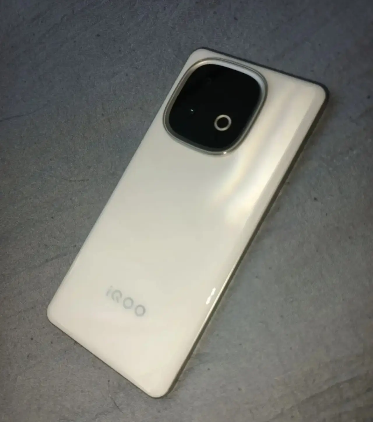 Vivo iQOO Z10 Turbo Pro