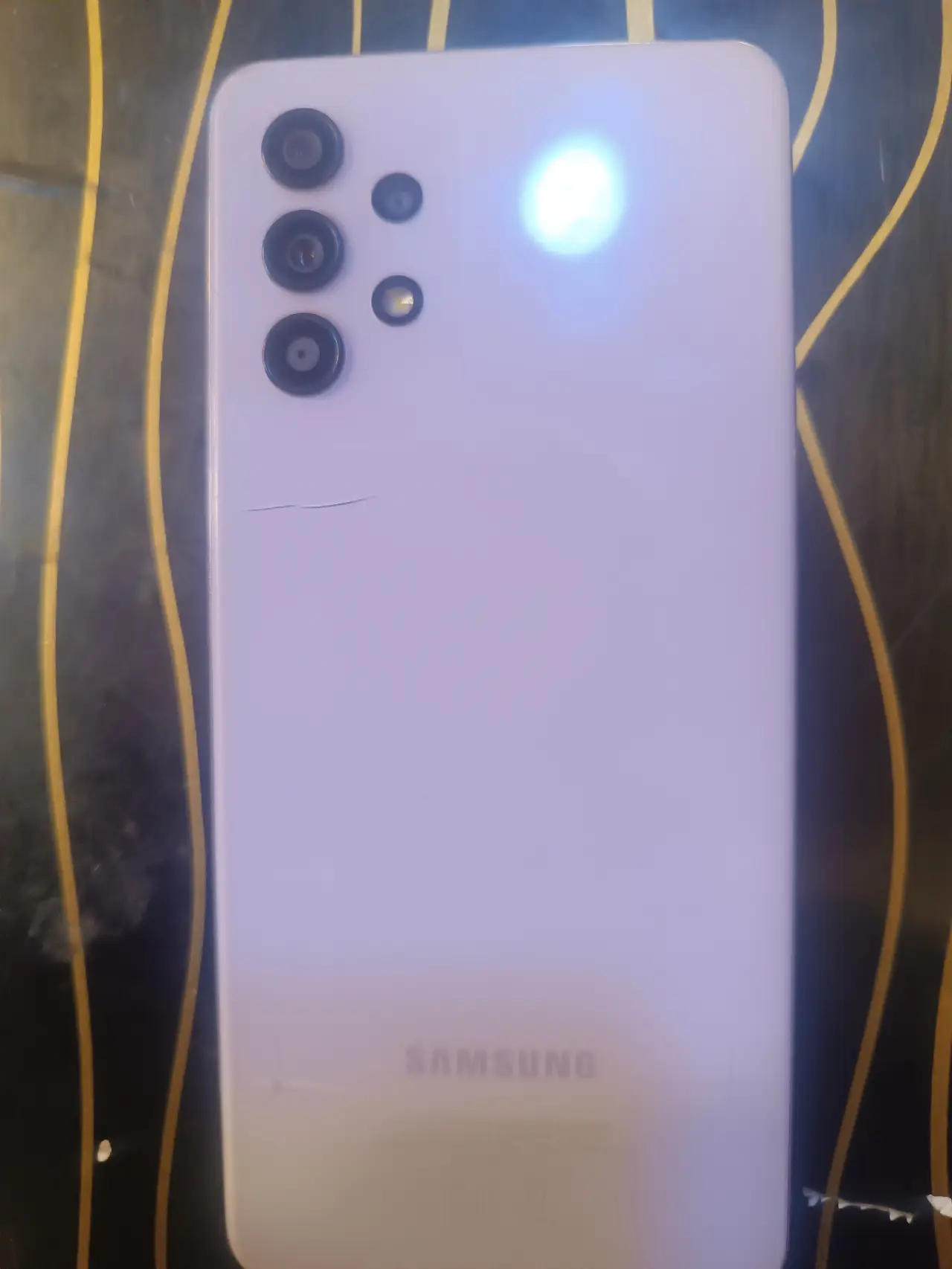Samsung Galaxy A32 — 125,000 د.ع