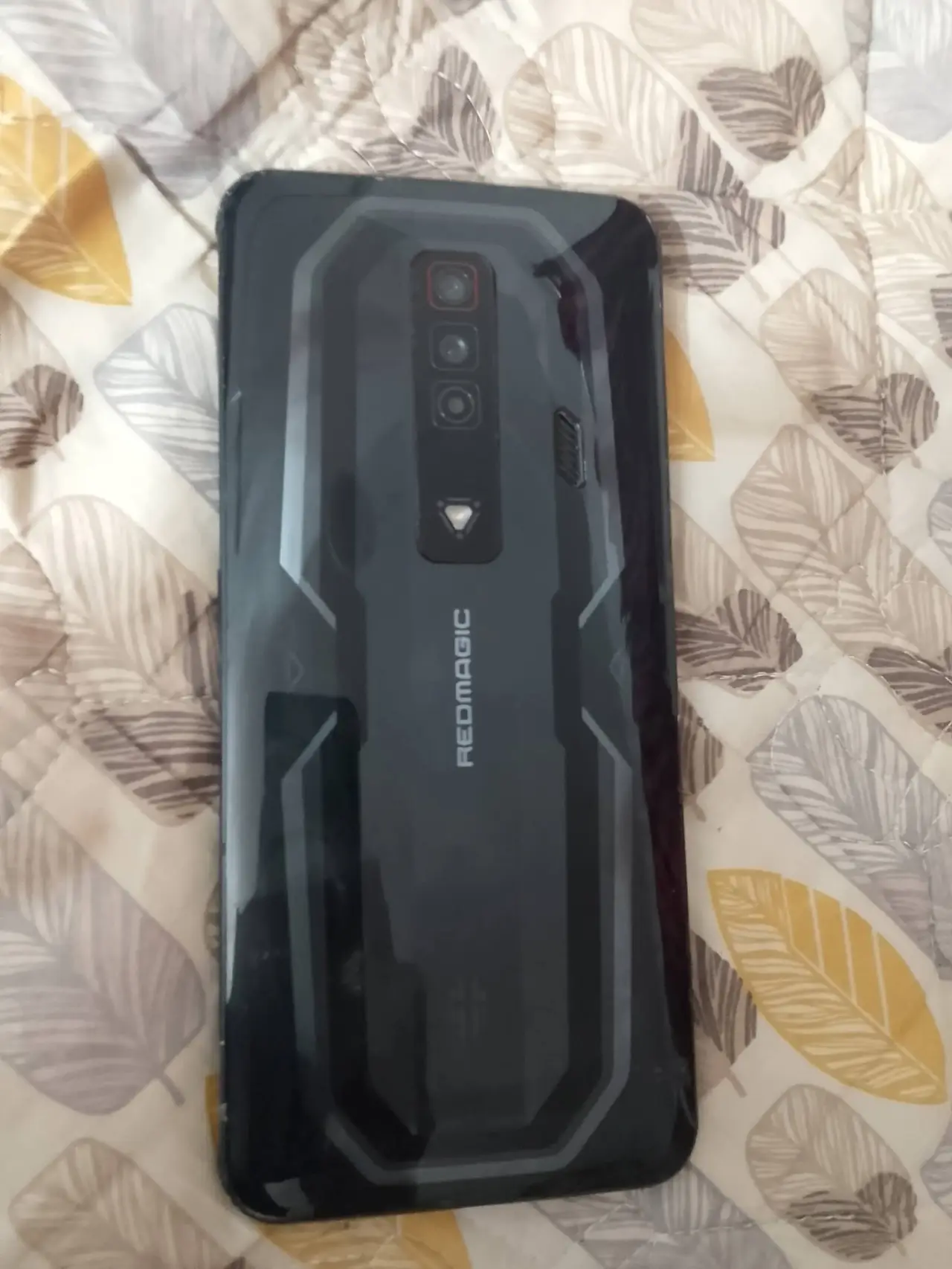 Realme 7 — 350,000 د.ع