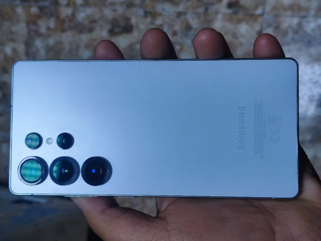 Samsung Galaxy S25 Ultra — 1,200,000 د.ع