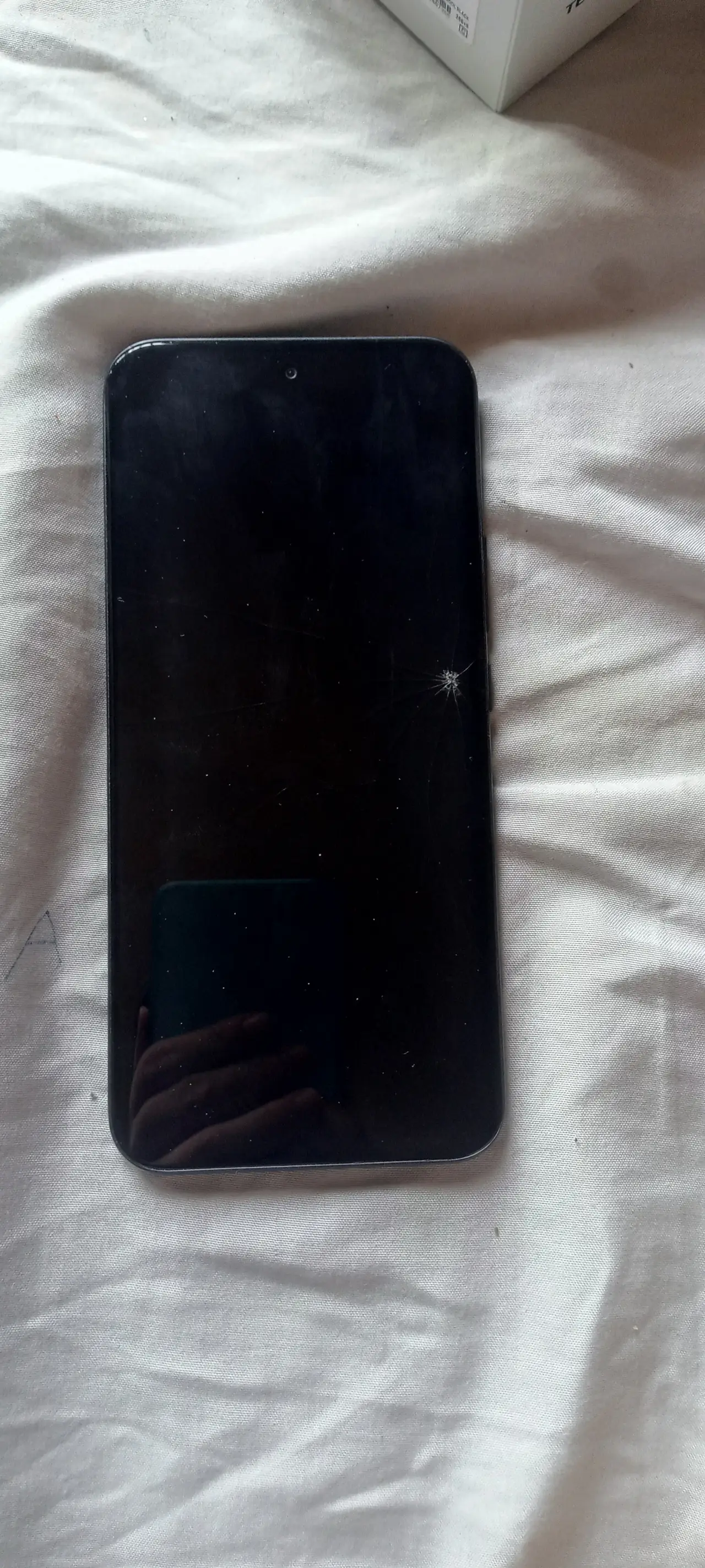 Tecno Pova 5G — 300,000 د.ع