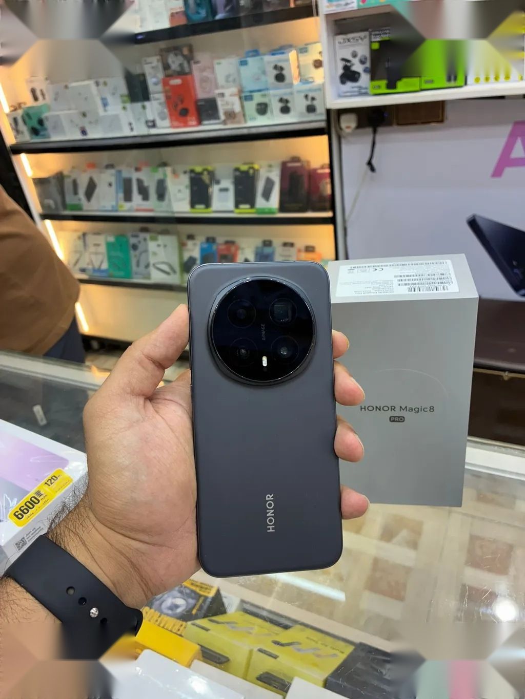 Honor Magic8 — 1,100,000 د.ع