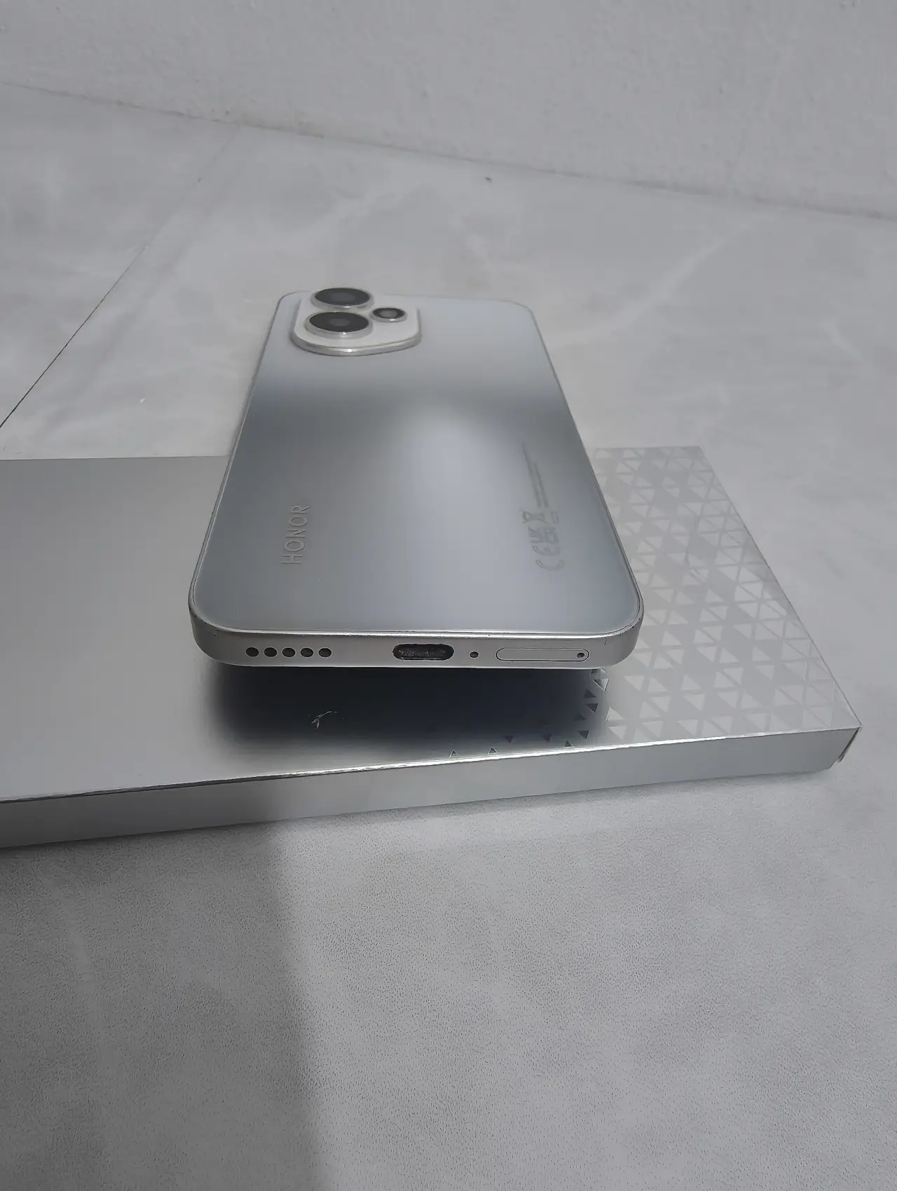 Honor 400 — 400,000 د.ع
