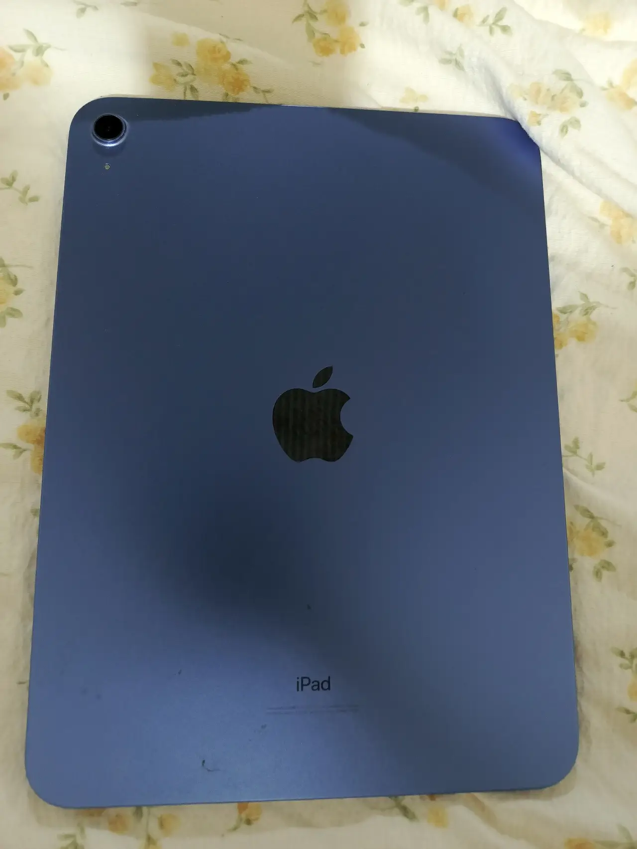 Apple pencil — 450,000 د.ع