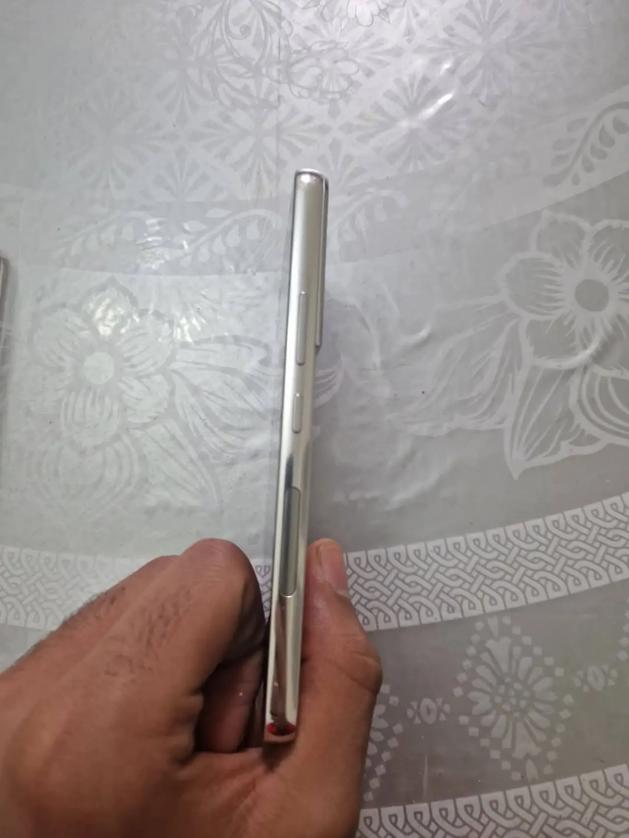 Samsung Galaxy S22 5G — 325,000 د.ع