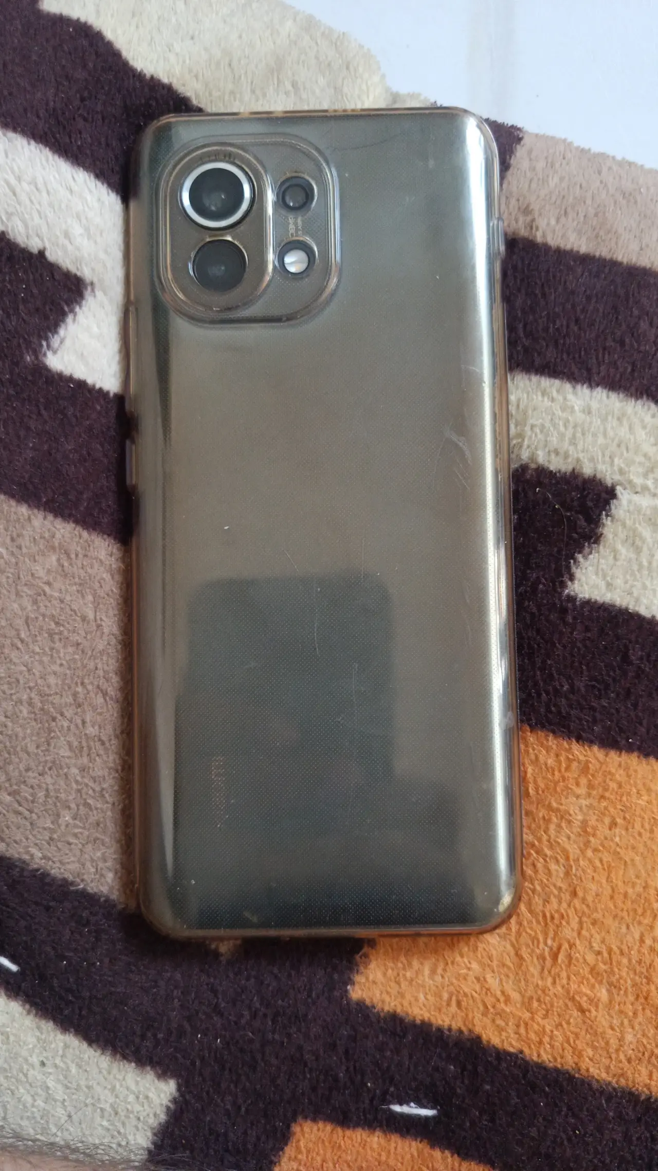 Xiaomi Mi 11 — 170,000 د.ع