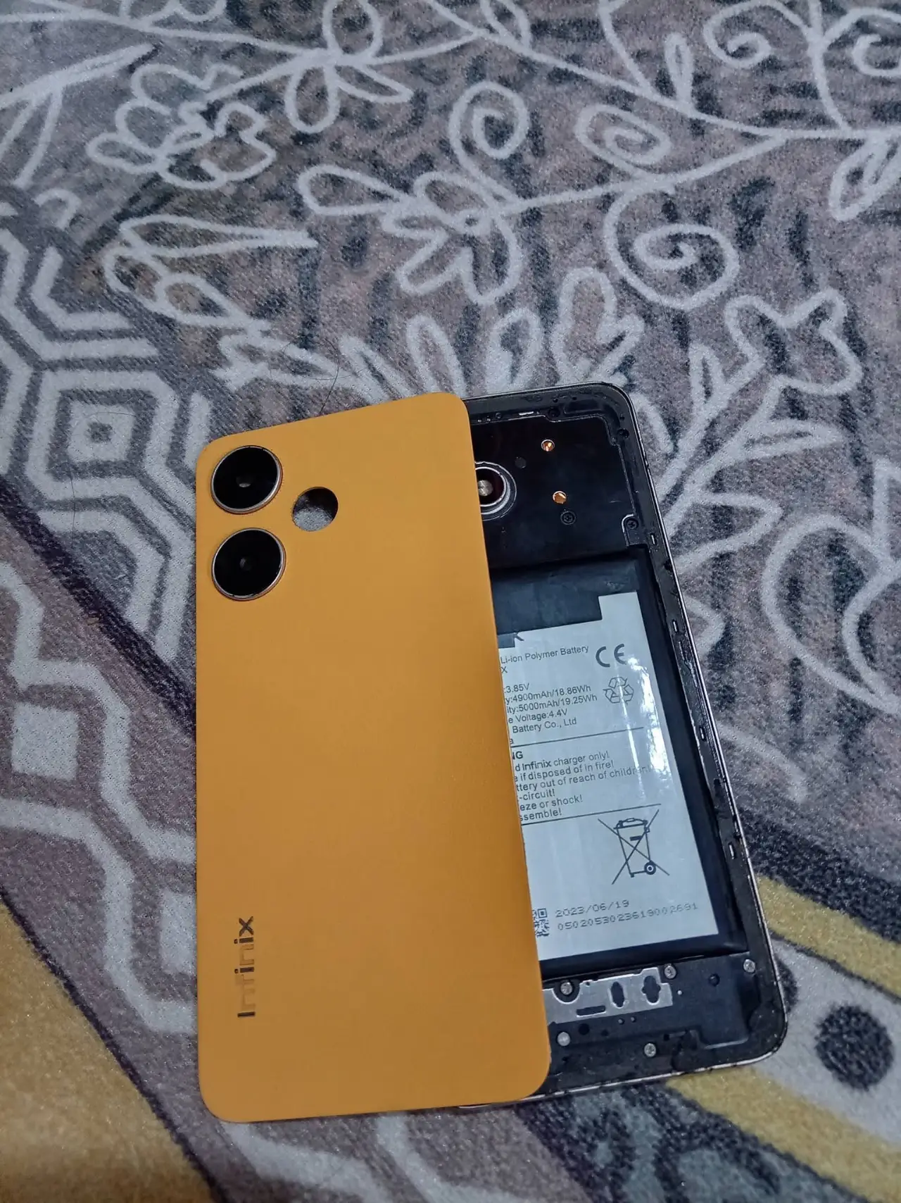 Infinix Hot 30i — 100,000 د.ع