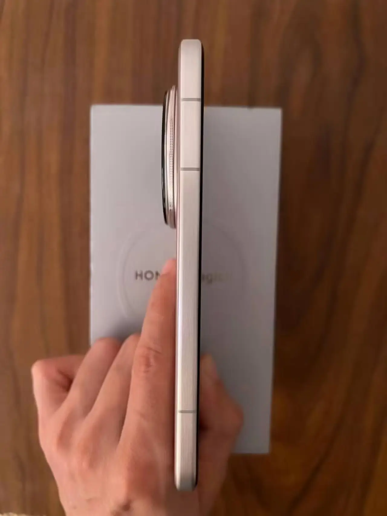 Honor Magic8 Pro — 1,250,000 د.ع